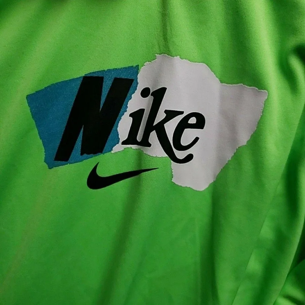 Nike Rash Guard Youth XL Green Strike Dri-FIT 3/4 Sleeve Swim Shirt Logo